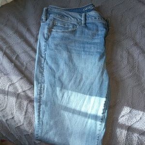 American Eagle Jeans (light blue)